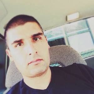 Meet your Posher, Eduardo